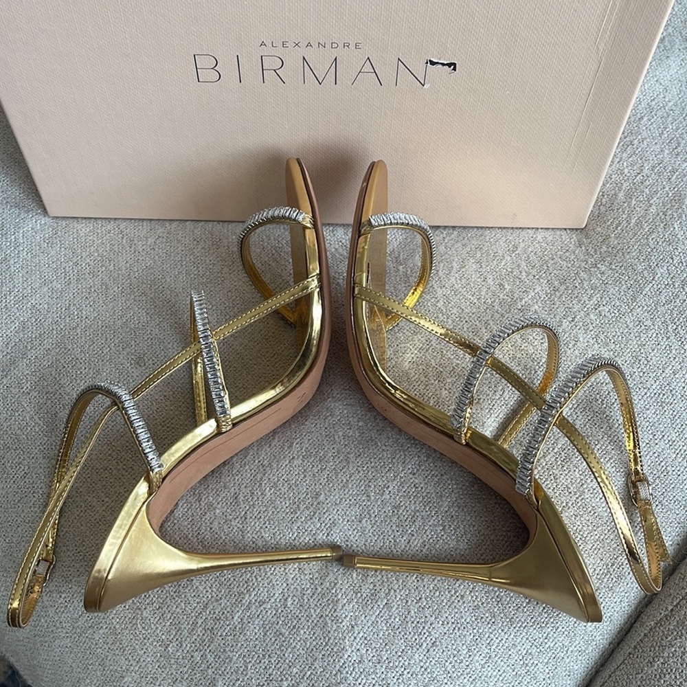 ‼️NEW $750 BIRMAN HEELS‼️ - Picture 7 of 9